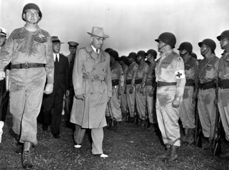 (65-3841) Truman with Nisei soldiers (2)